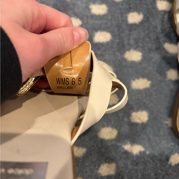 DV Dolce Vita Medina Fisherman Strappy Flat Sandals in Ivory and Gold - Picture 4 of 5